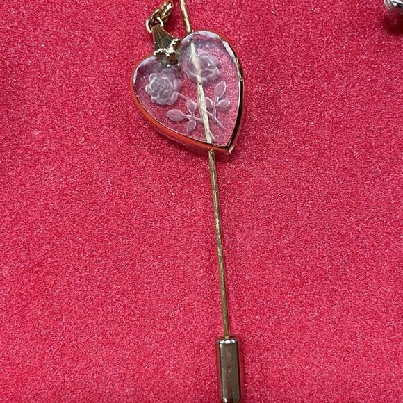 Dangling Heart Stick Pin - Picture 1 of 1